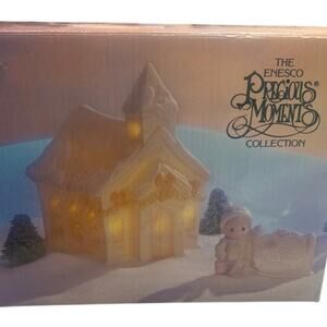 Precious Moments by Enesco Sugar Town Chapel Nightlight